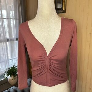 Lulus Women’s Ruched Front Crop Top Long Sleeve Deep V Neck Mauve Size Small